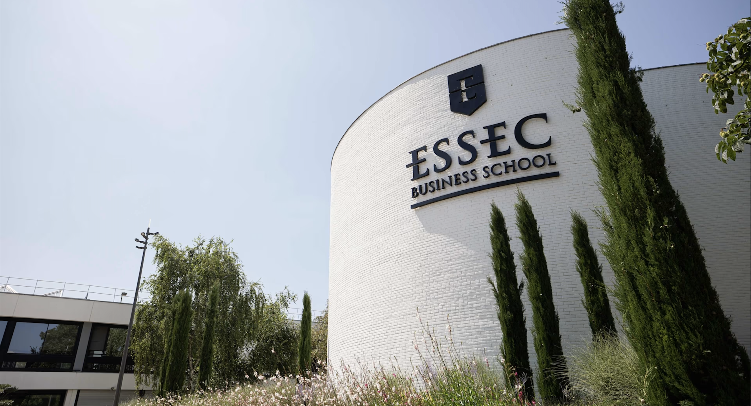 ESSEC - Campus de Paris, Cergy